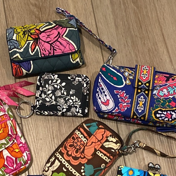 Vera Bradley Bundle Wallets Wristlets & Crossbody - Picture 3 of 4